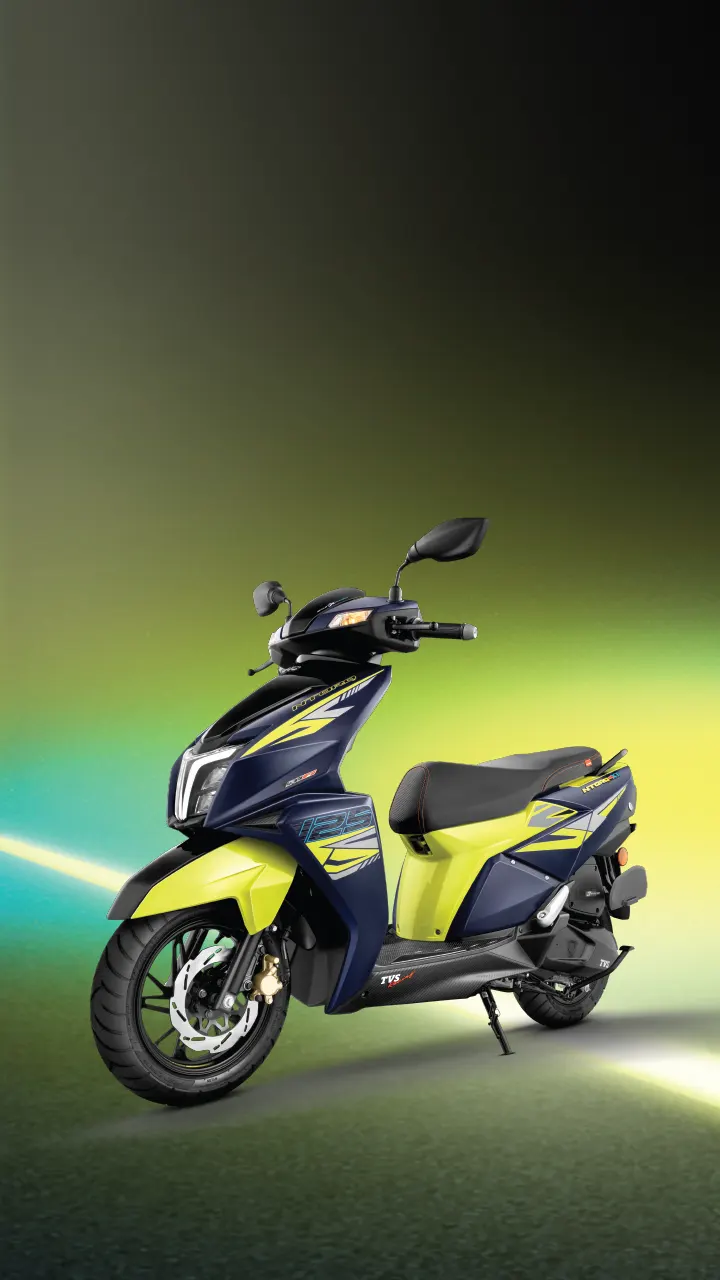 tvs ntorq 125 xt Full Banner Image